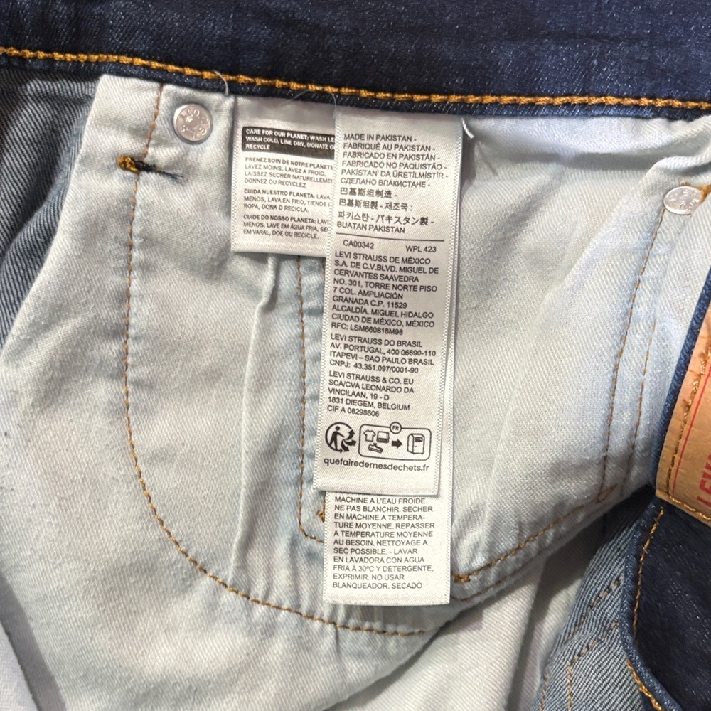 Men's Straight Jeans in Dark Indigo - Classic Straight Fit - Picture 7 of 10